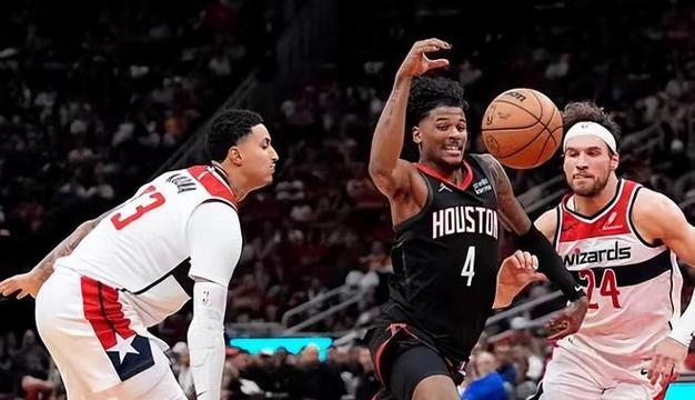 火箭客场大胜奇才，双塔合力统治内线