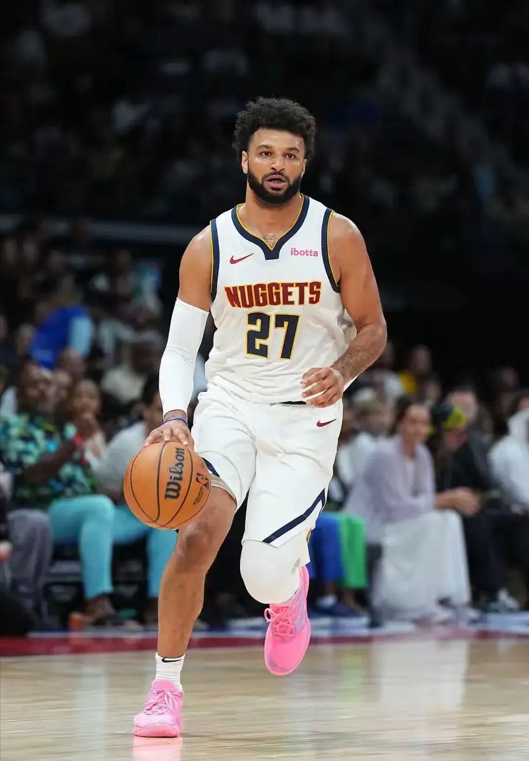 穆雷回归赛场，挺进下一轮首场状态亮眼，FPX观众沸腾！